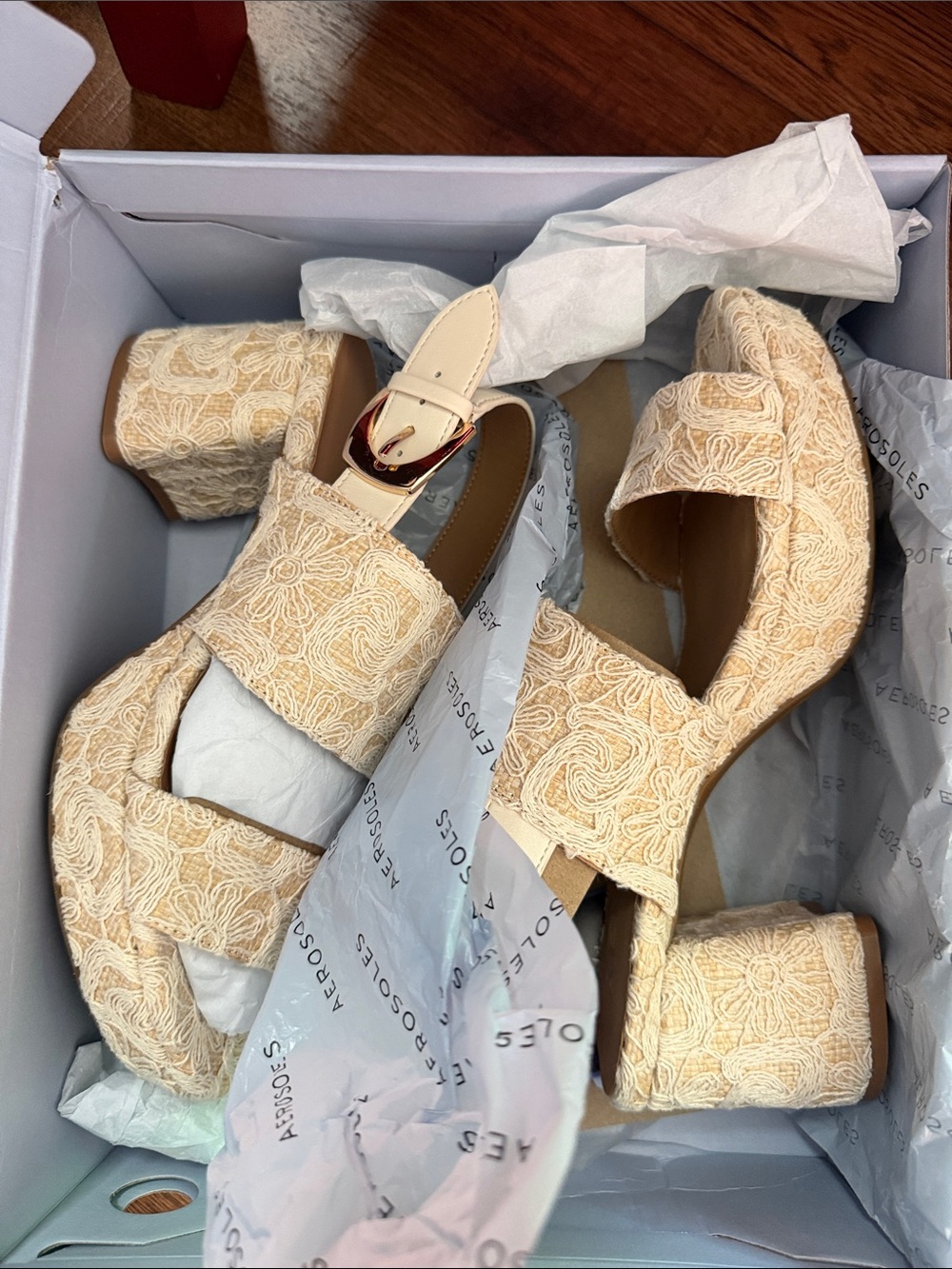 AEROSOLES Cream Beige Lace Platform Sandal with Buckle